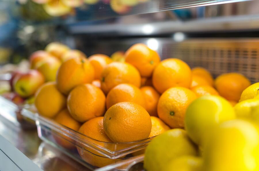 limoni e arance frutta di stagione